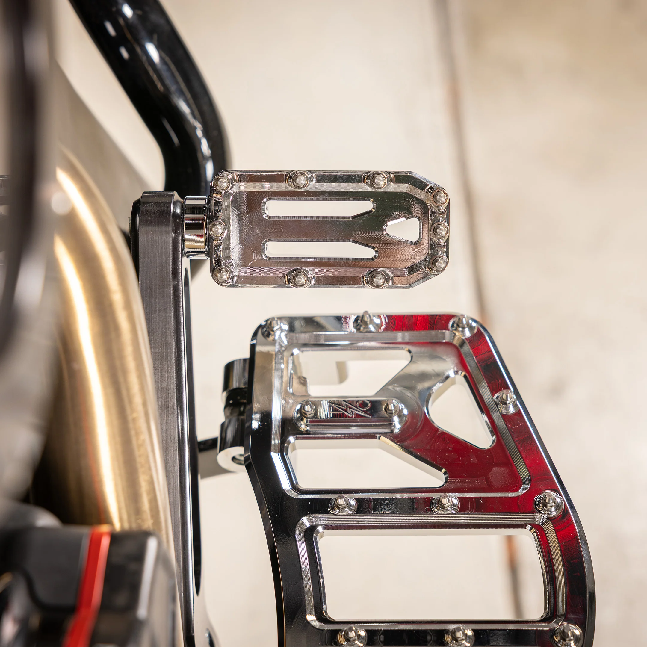 Aggressor Brake Arm Pedal | Bagger - Chrome - Image 8