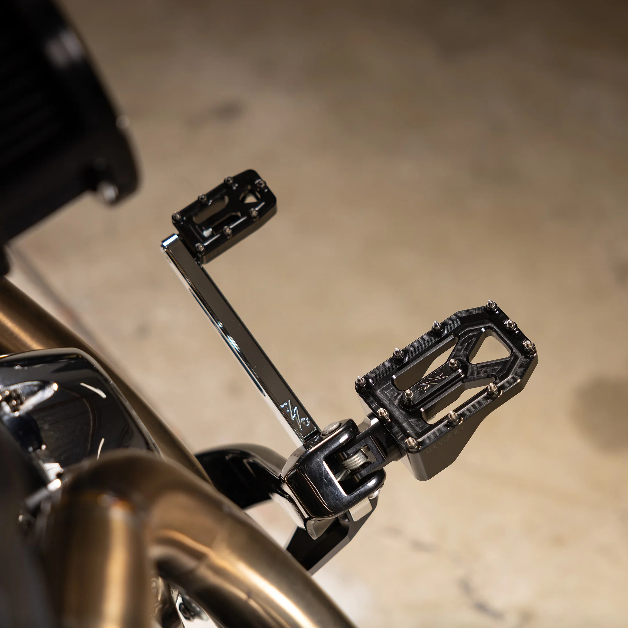 Aggressor Foot Pegs - Black - Image 10