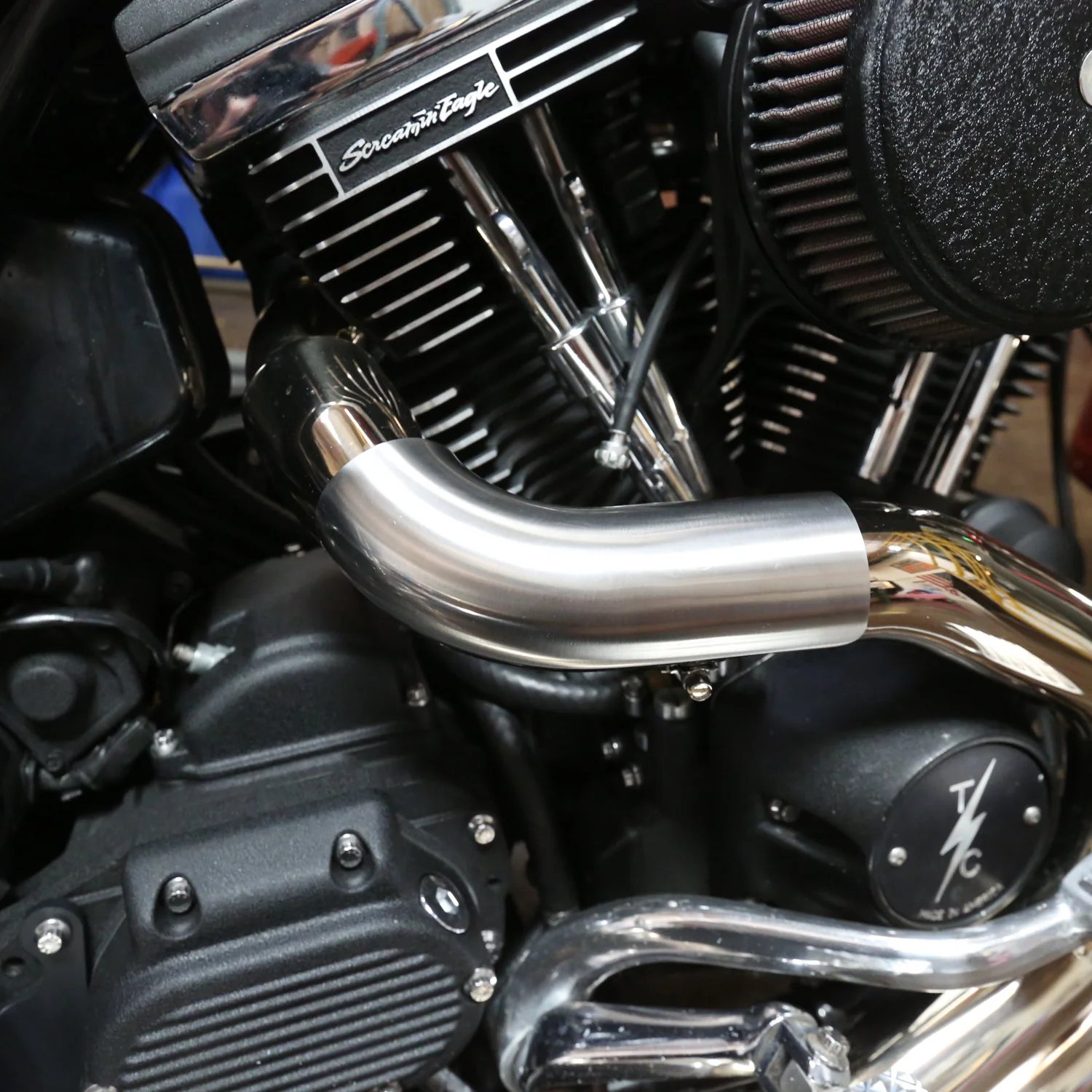 AR-System Heat Shield for Dyna/FXR - Image 3
