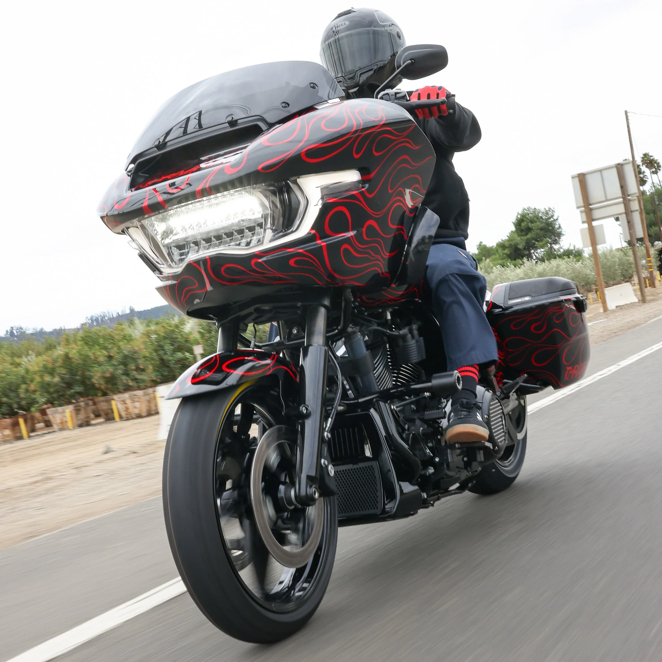 Top & Bottom Tree Kit | 2024+ Road Glide - Black - Image 14
