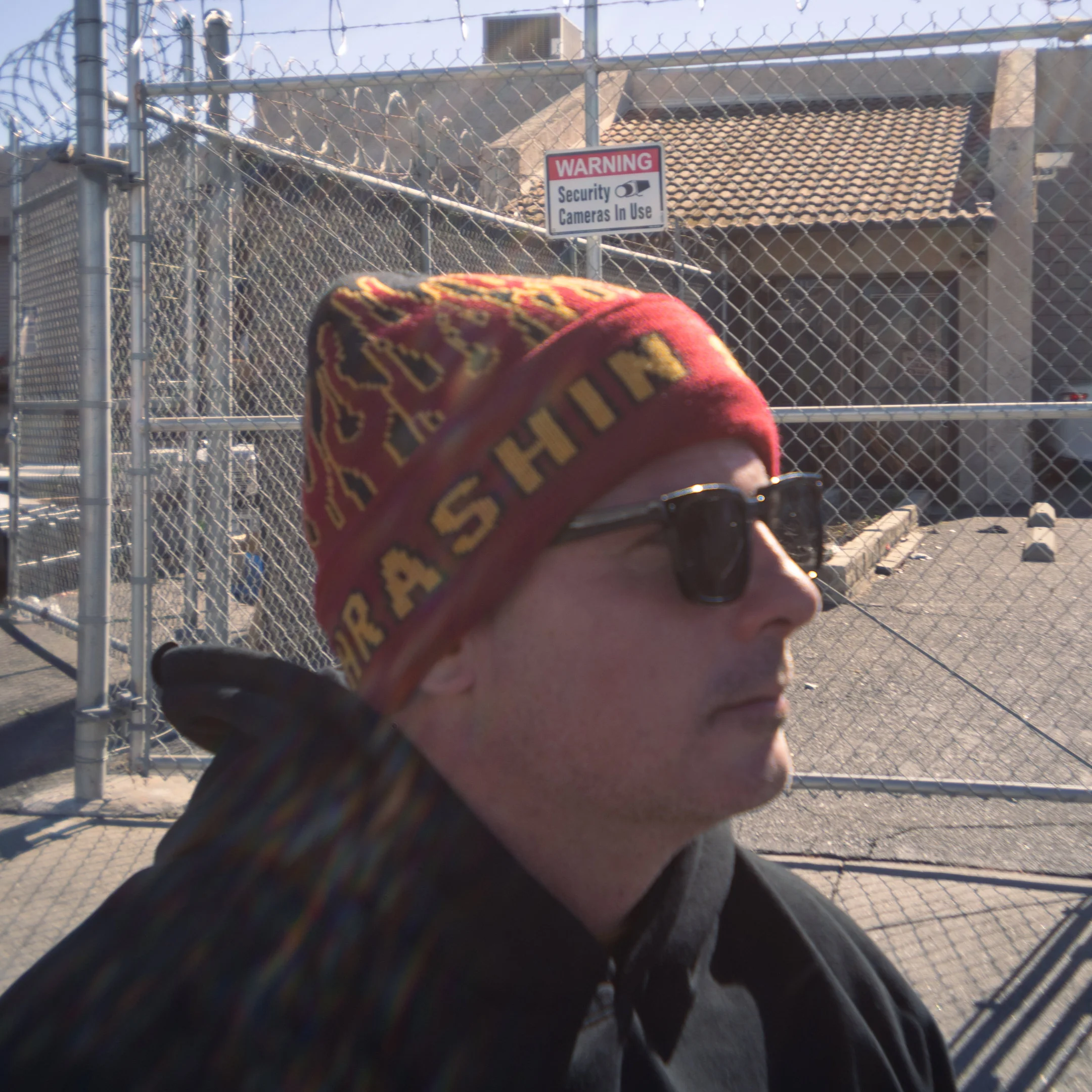 Fuego Knit Beanie - Jaquard - Image 4