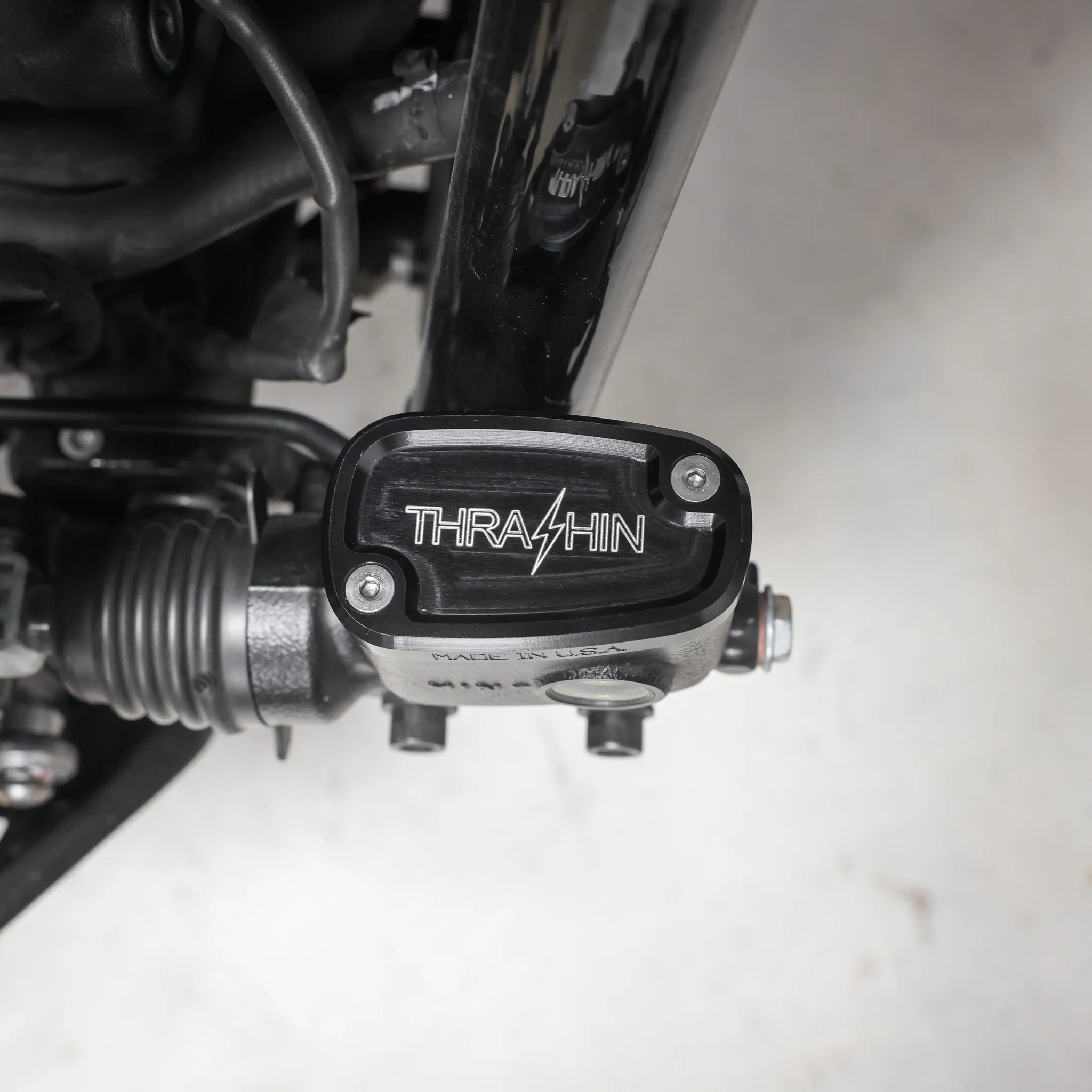 Rear Brake Reservoir - Softail - Twice Cut - Image 5