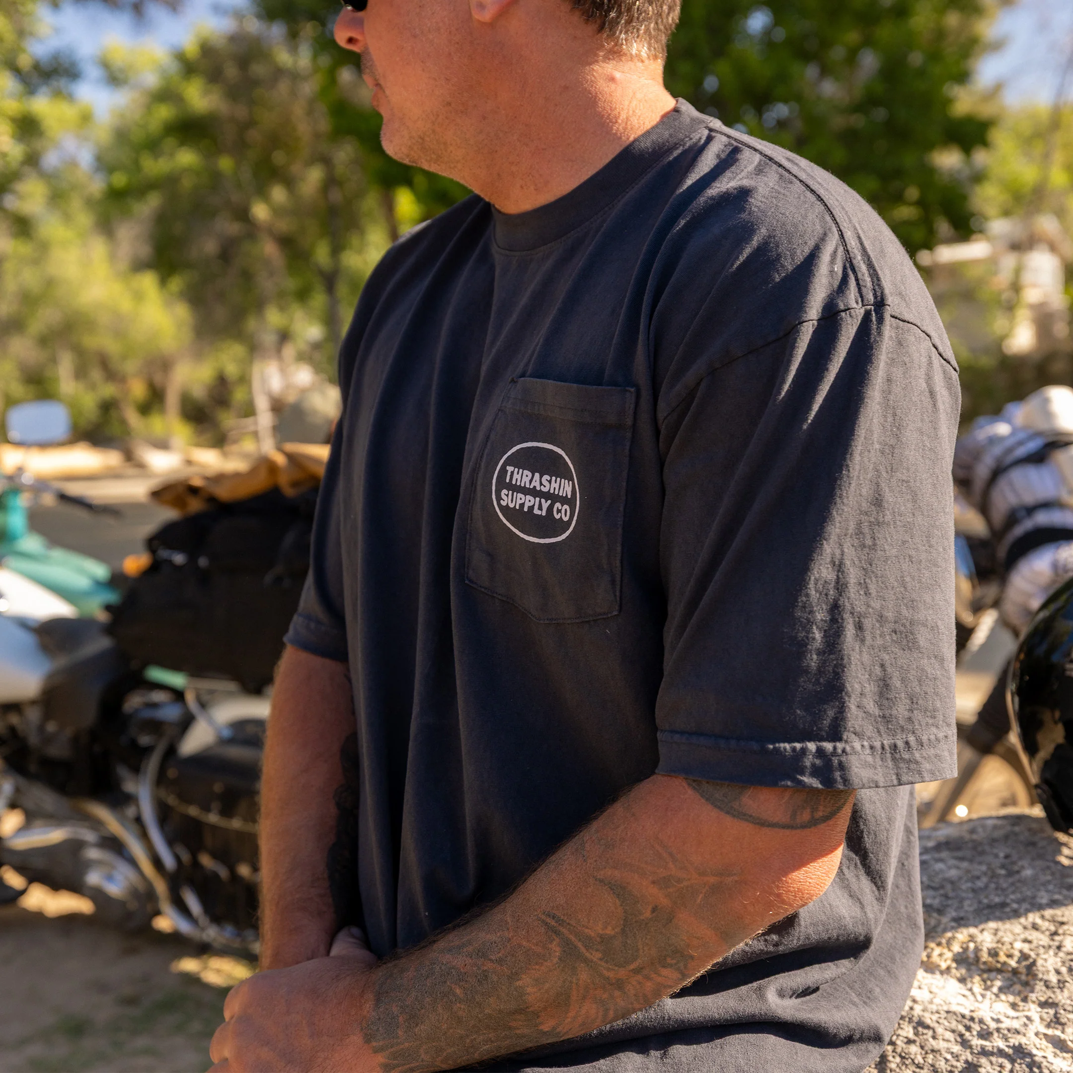 Service - Pocket Tee - Vintage Black - Image 5