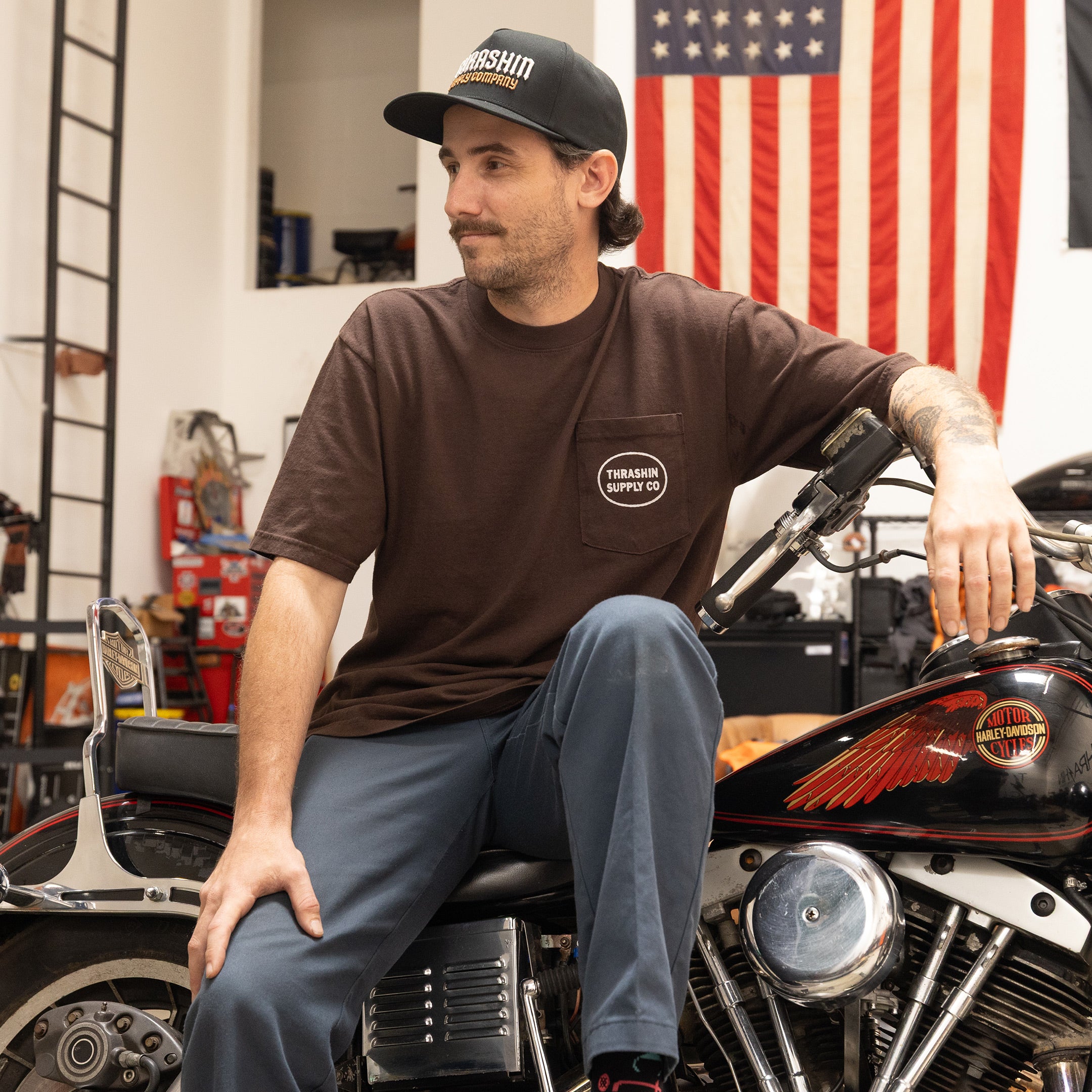Service - Pocket Tee - Brown - Image 5