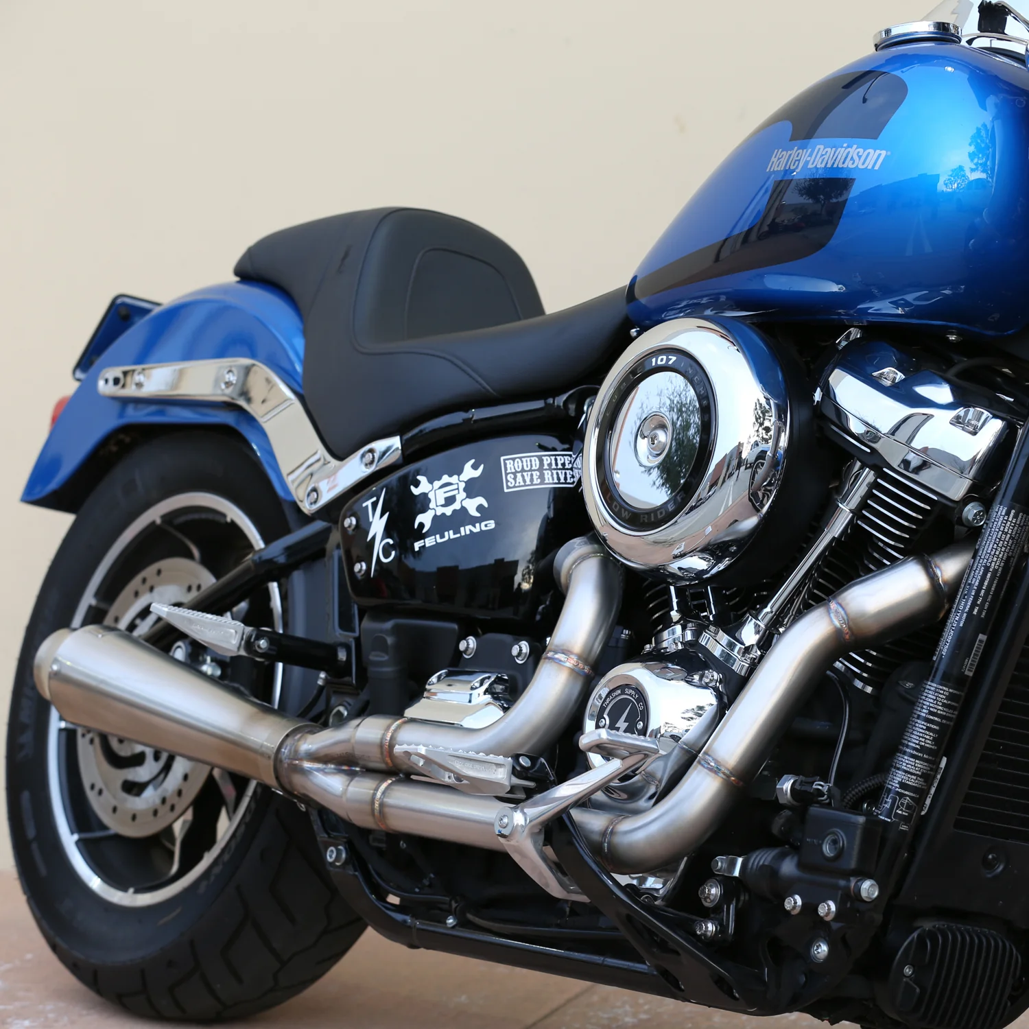 THRASHIN Anti-Reversion Exhaust System - M8 Softail | Kick-Up - Image 10