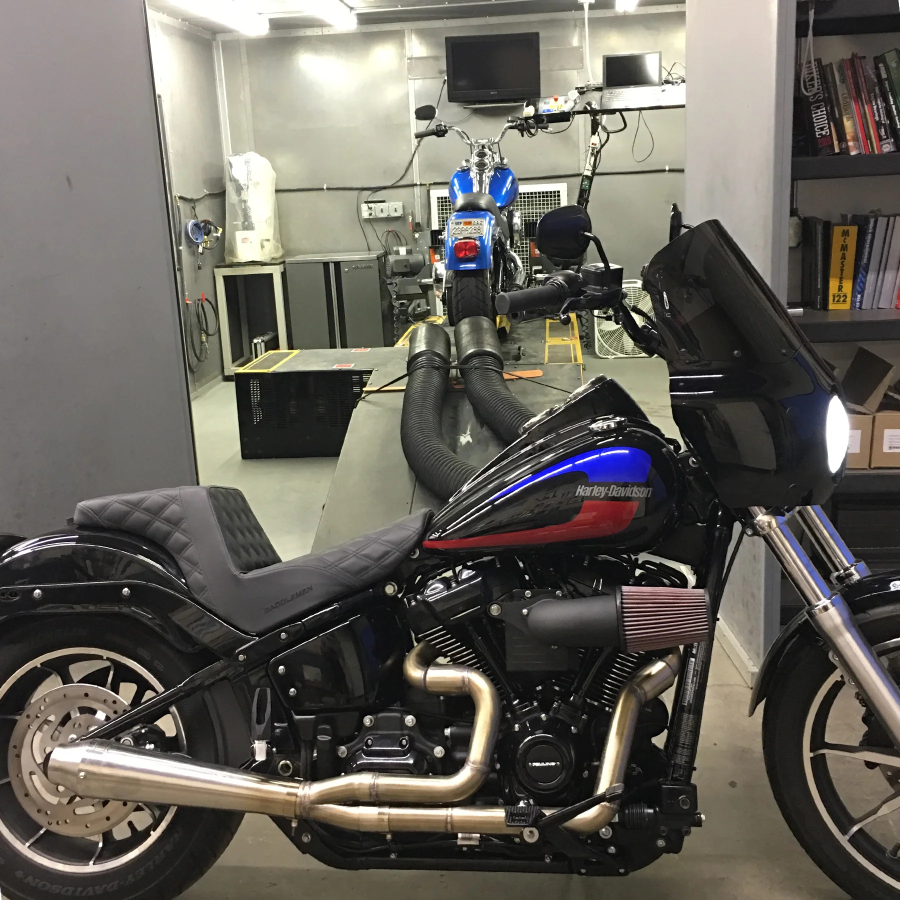 THRASHIN Anti-Reversion Exhaust System - M8 Softail | Kick-Up - Image 13