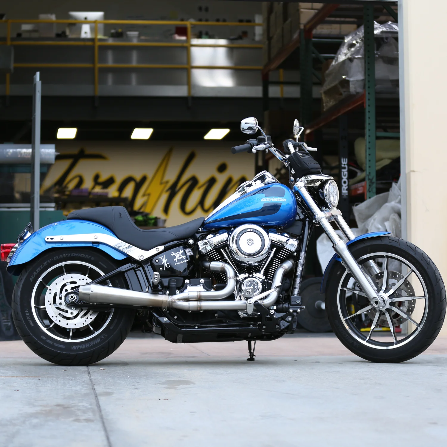 THRASHIN Anti-Reversion Exhaust System - M8 Softail | Kick-Up - Image 8