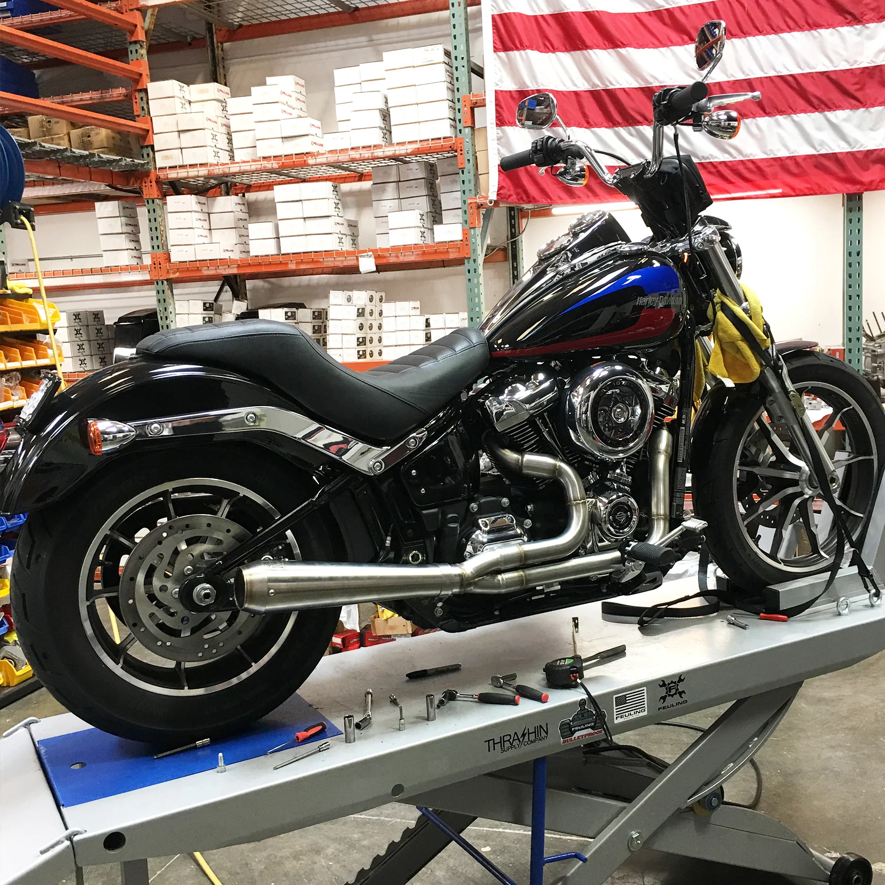 THRASHIN Anti-Reversion Exhaust System - M8 Softail | Kick-Up - Image 9