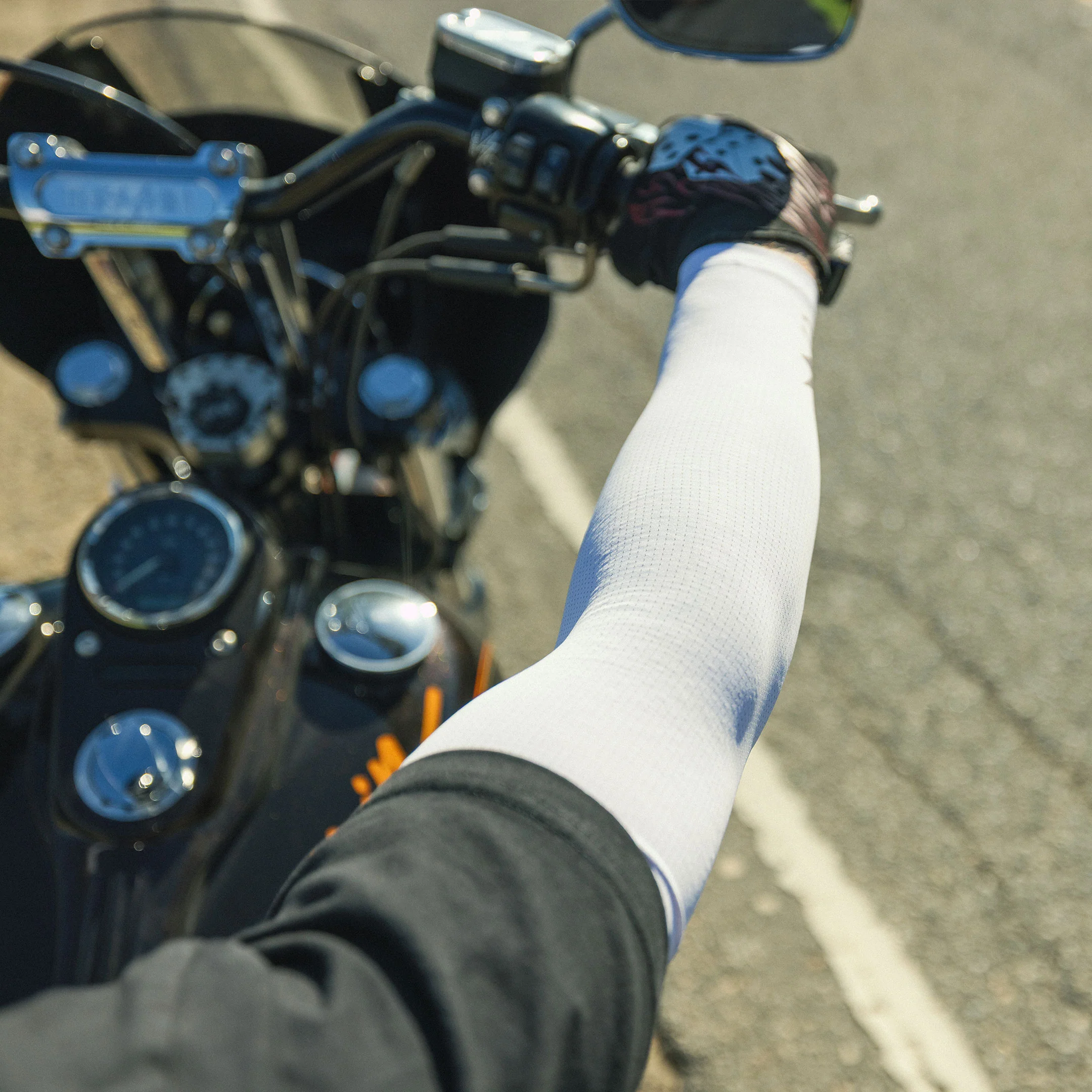 UV Arm Sleeves | White - Image 6